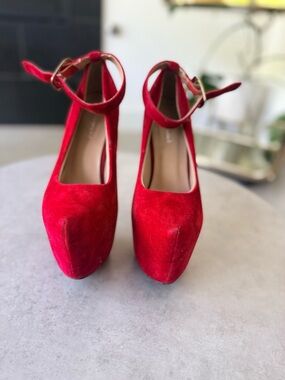 Delicacy Red Suede Platform Ankle-Strap Pumps